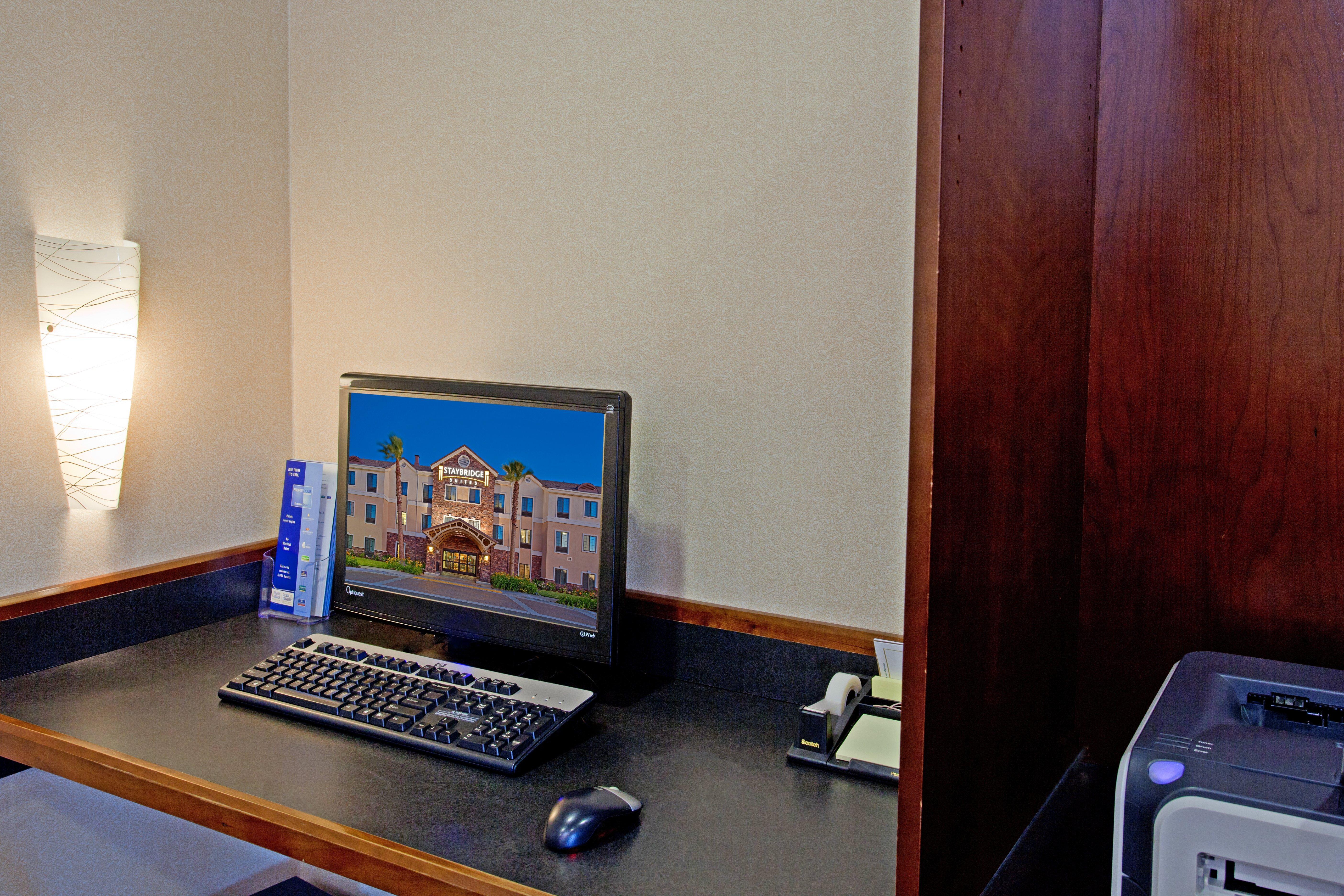 Staybridge Suites Palmdale By Ihg Kültér fotó